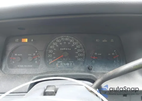 1999 Ford Crown Victoria Police Interceptor from USA, damaged, VIN 2FAFP71WOXX186626